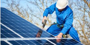 Installation Maintenance Panneaux Solaires Photovoltaïques à Roucourt